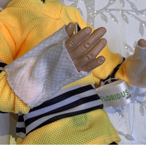 Floridus Elf —hockey .  Arms and legs are bendable. Floridus design - Picture 7 of 8